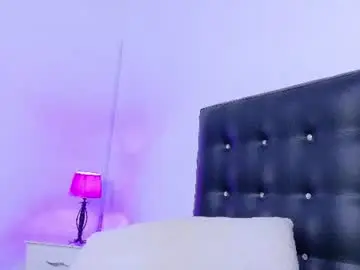 Chaturbate Best live sex cam show of skinny_hottie18