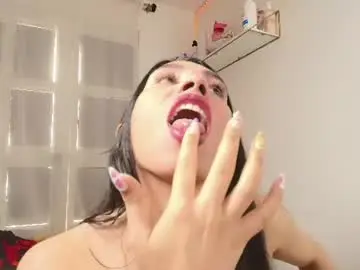 Chaturbate Live Sex Cam of alexaa_69