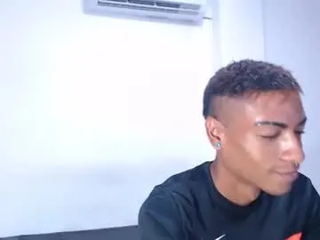 Chaturbate Free Live Porn of derek_stone69