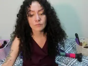 Chaturbate Free Live Porn of laura_anal_