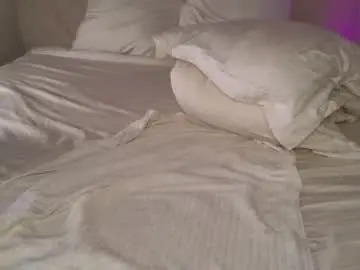 Chaturbate Live Porn of ericamiracle15