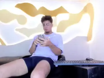 Chaturbate Sex Cam of zeustrys
