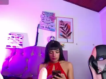 Chaturbate Live Sex Cam of kittyy_xoxo