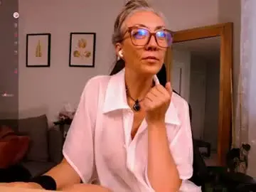 Chaturbate Nude Webcam of sunnie_dayz