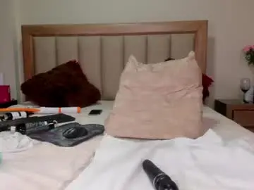 Chaturbate Best live sex cam show of caiitlyn1