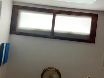 Chaturbate Live Sex Cam of ziggyyz