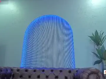 Chaturbate Live Sex Cam of johan_williams_07