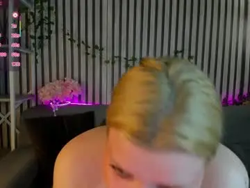 Chaturbate Free Porn Cam of polly__mayer