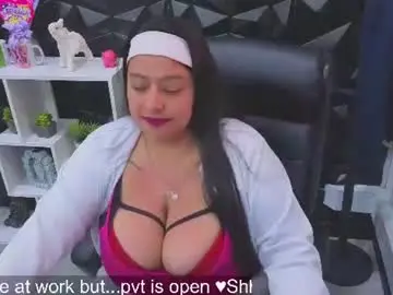 Chaturbate Adult Video Chat of catalinaa__dss