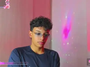 Chaturbate Live Porn of maxfrost1
