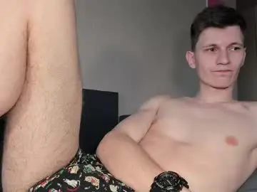 Chaturbate Live Sex of kevin_hornyyy