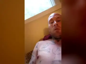 Chaturbate Live Sex Cam of ezekielll1999