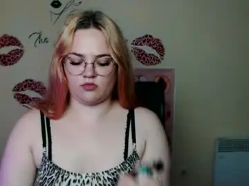 Chaturbate Best live sex cam show of redhotqueen1