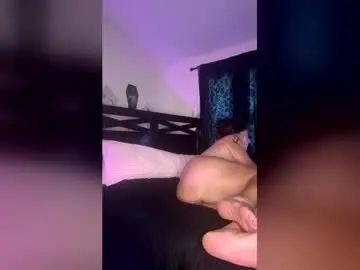 Chaturbate Adult Webcam of cougarbratz