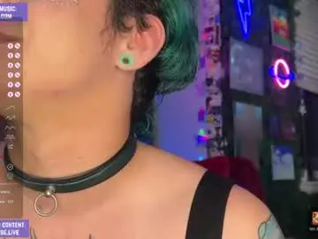 Chaturbate Live Sex Cam of iwillbeyourmuse