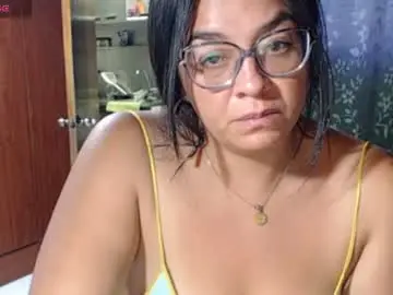 Chaturbate Adult Video Chat of miia_big1boobs