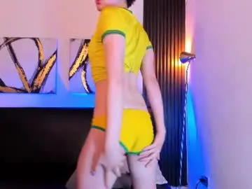 Chaturbate Watch Live Sex Cams of wallen_house