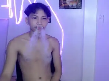 Chaturbate Free Porn Cam of urbigcock_alvin