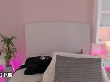 Chaturbate Live Sex Cam of nathalyn05