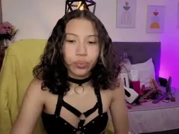 Chaturbate Watch Live Sex Cams of sabaha_
