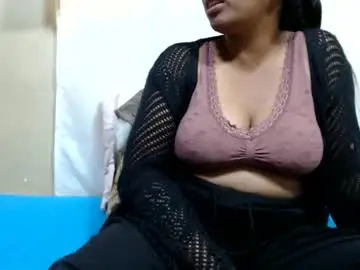 Chaturbate Live Sex Cam of sahobelle