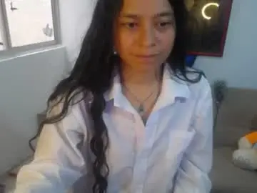 Chaturbate Live Sex Cam of amaia_t