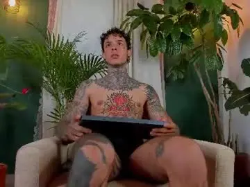 Chaturbate Watch Live Sex Cams of aron_ford