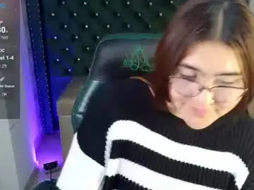 Chaturbate Nude Webcam of diamondfox_m