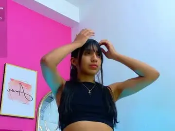 Chaturbate Live Porn of littlee_emilyy_
