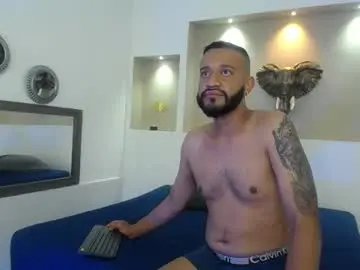 Chaturbate Live Sex of amaro_jhonson