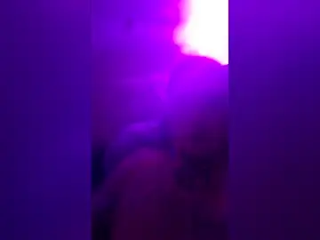 Chaturbate Sex Cam of tattoosbigshoes