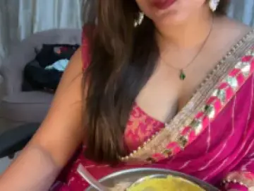 Dscgirls Nude Webcam of Mahi magic girl