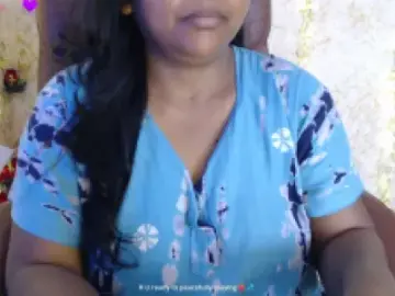 Dscgirls Free Porn Cam of itsMiraDesire
