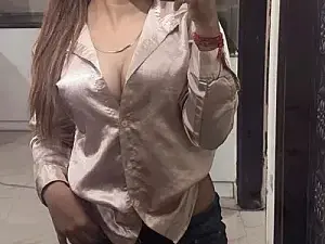 Dscgirls Adult Video Chat of Ishita