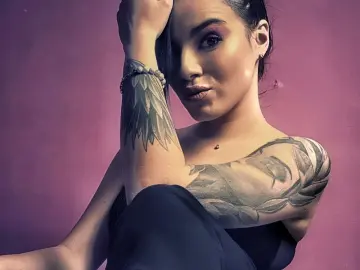 Imlive Live Sex of Izabel