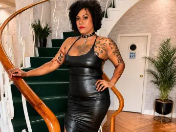 Imlive Adult Video Chat of ParisHazell