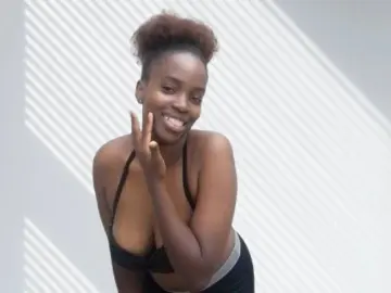 Imlive Adult Webcam of SexybaddieONE