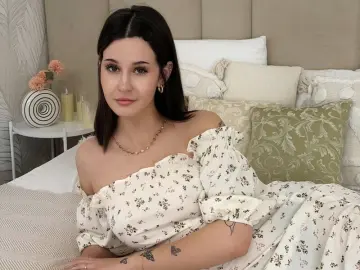 Livejasmin Sex Cam of SelenaMirel