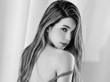 Livejasmin Private Sex Chat of AllizonMoretty