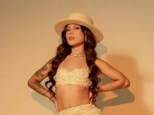 Myfreecams Sex Cam of ErikaBenzz