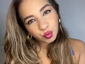 Myfreecams Live Sex Cam of Beautymoon26
