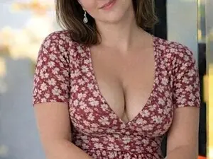 Myfreecams Sex Cam of Krissy_Lace