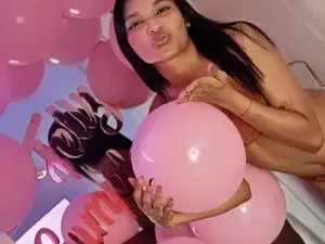 Myfreecams Private Sex Chat of TashaNaughty