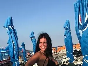 Myfreecams Free Porn Cam of RianaCrystal