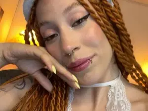 Myfreecams Watch Live Sex Cams of Sherryblosom