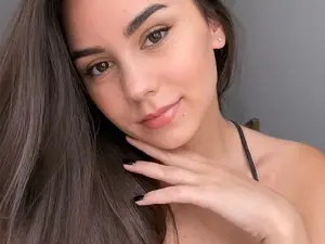 Myfreecams Best Webcam of IntrigueeMe
