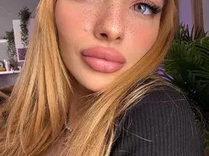 Myfreecams Free Porn Cam of LeyaMeyers