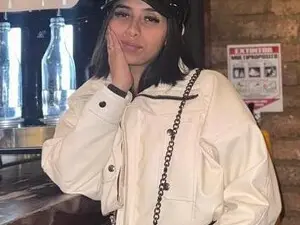 Myfreecams Watch Live Sex Cams of miss_collins