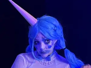 Myfreecams Free Porn Cam of meowz