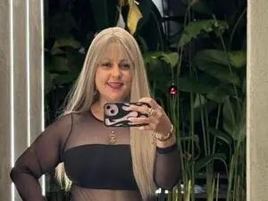 Myfreecams Live Porn of SammyGold7